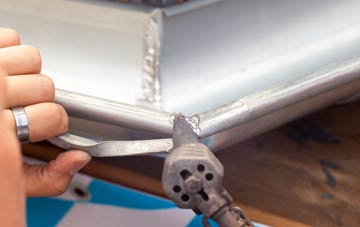 disadvantages of Hanbury Woodend lead roofing