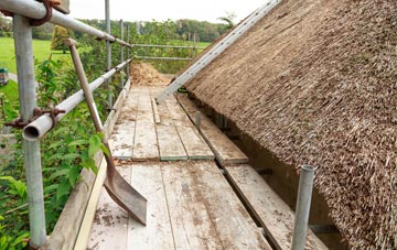 advantages of Hanbury Woodend thatch roofing