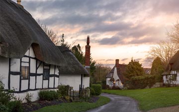 is Hanbury Woodend thatch roofing popular